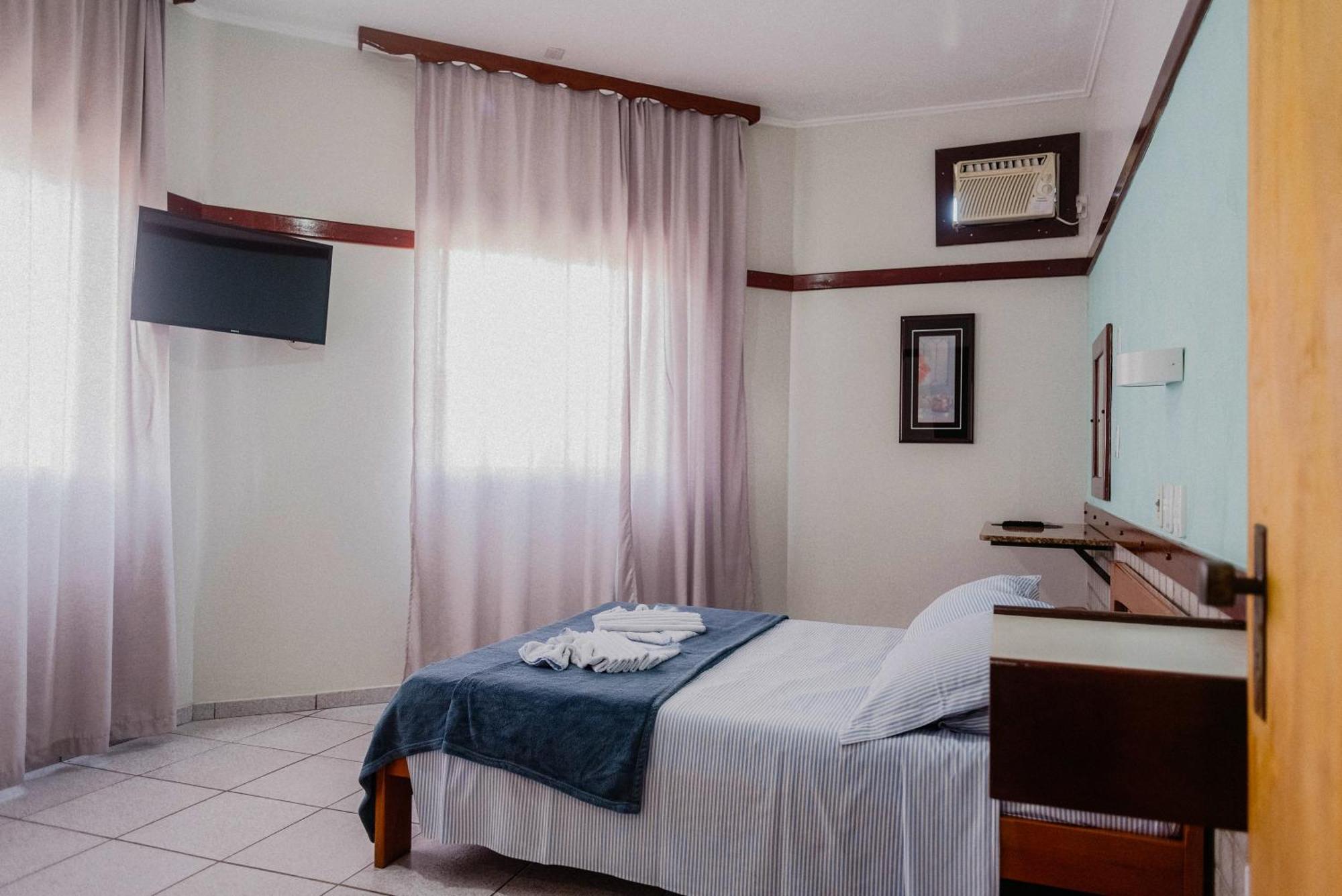 Hotel Sao Charbel Ubatuba Eksteriør bilde